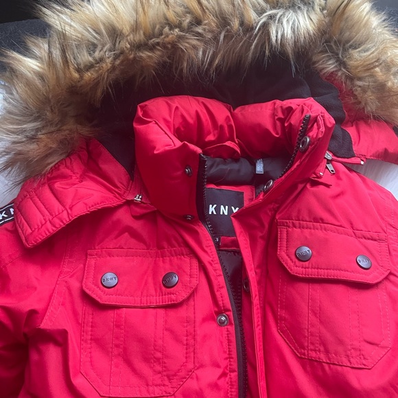 COPY - Winter Jacket size 5/6yo.DKNY - Picture 3 of 4